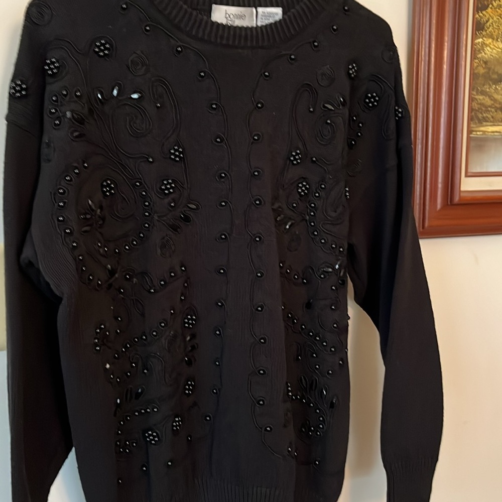 VINTAGE BONNIE AND BILL BEADED SWEATER. SIZE L.